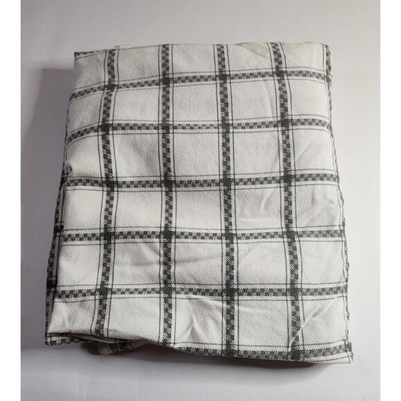 Emeril At Home Entertaining Cotton Plaid Tablecloth 53" x 84" - Picture 1 of 5